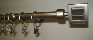Kovová garniža-galvanizovaná 160cm-Saturn
